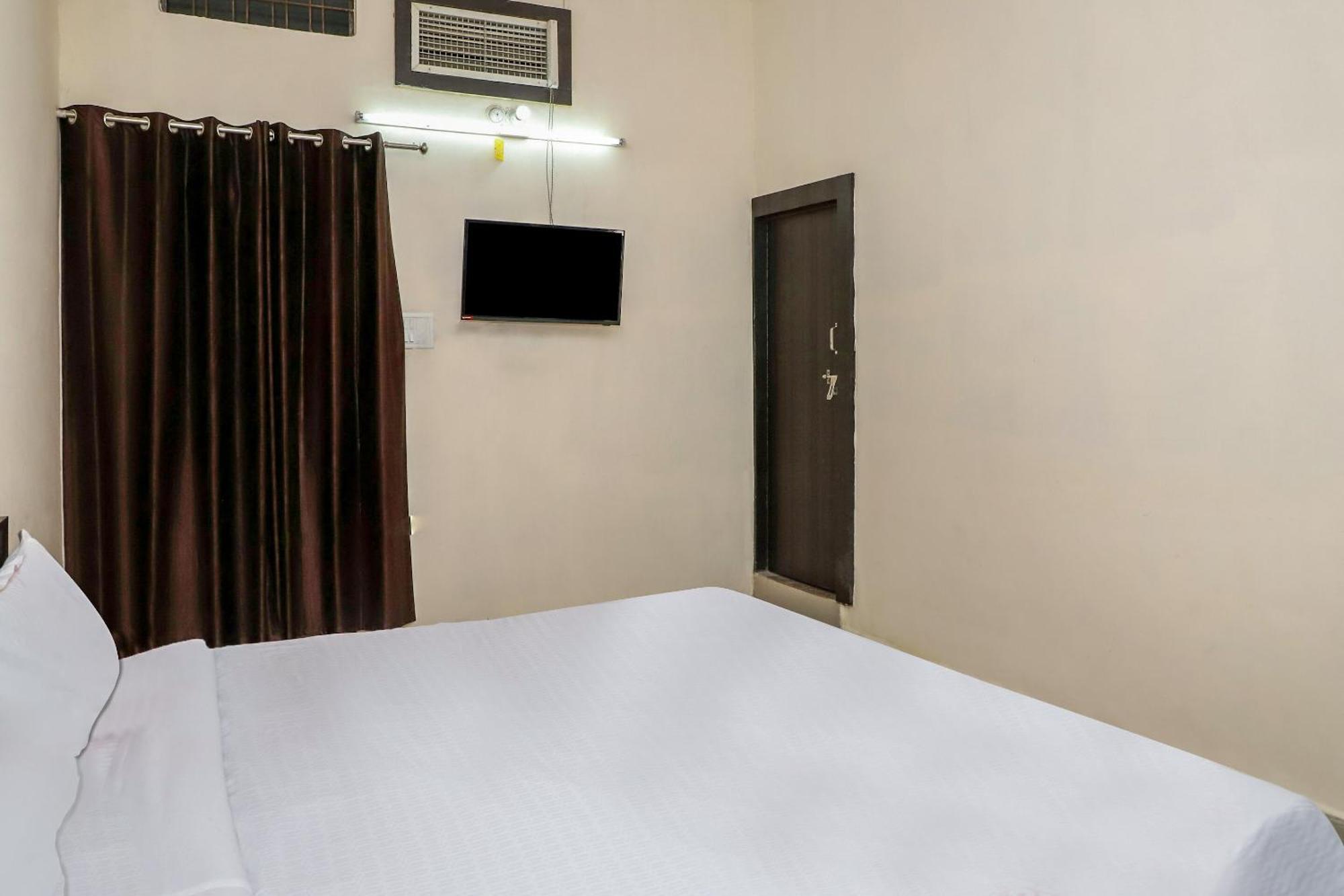 Oyo Hotel Duke Inn Jhānsi Exterior foto